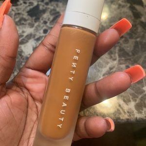 Fenty Beauty Foundation 440